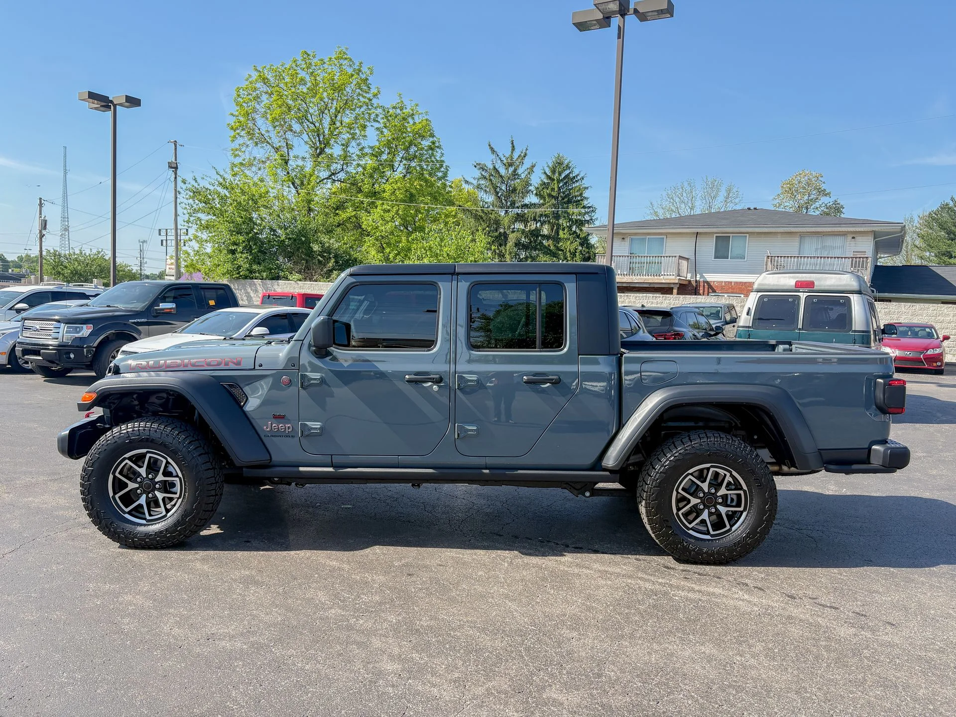 Used 2025 Gray Jeep Rubicon image 10
