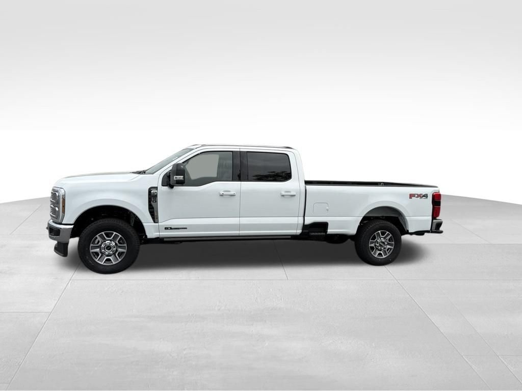 New 2026 Oxford White Ford F-250® Lariat® image 13