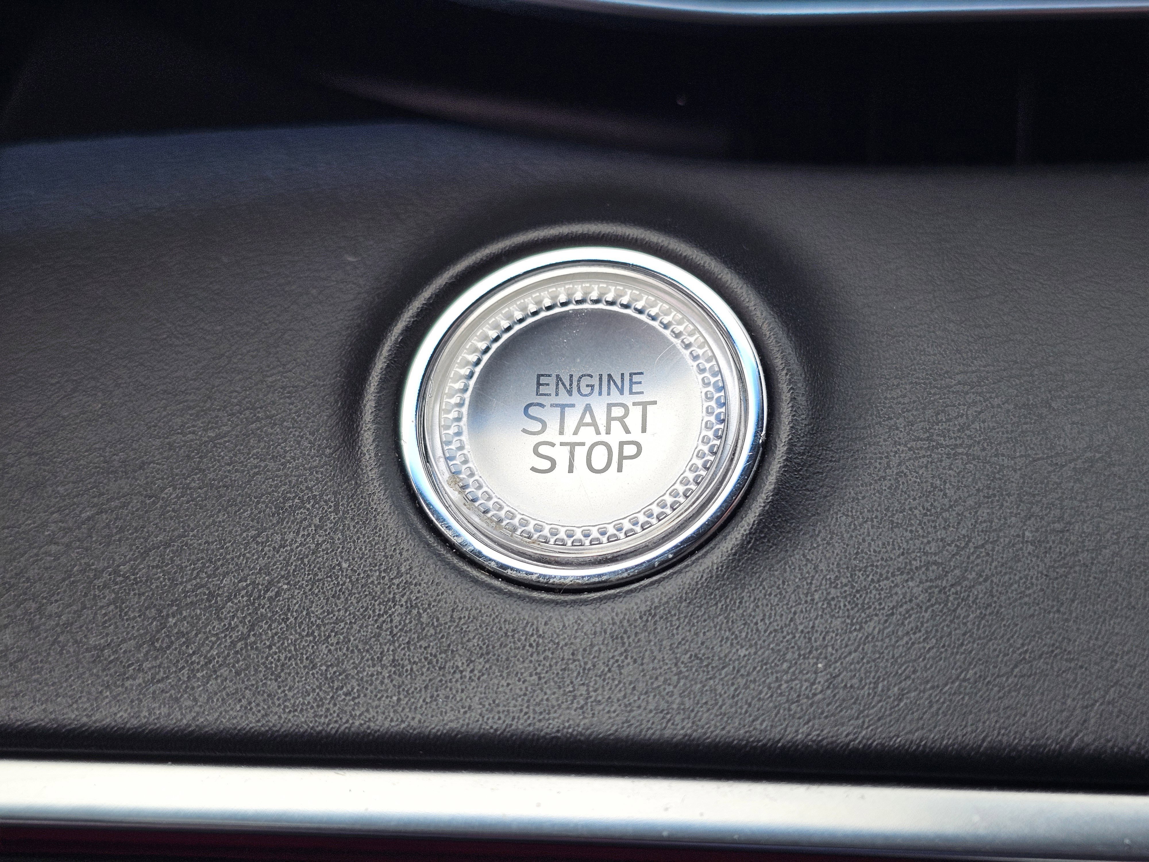 2023 GENESIS GV70 Standard - Photo 24