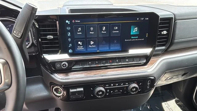 Used 2025 Black Chevrolet LT image 25