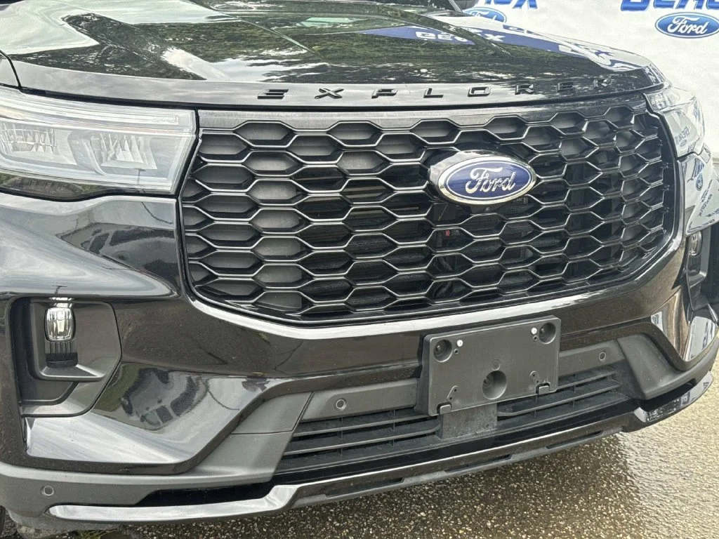 Used 2025 Black Ford ST-Line image 3