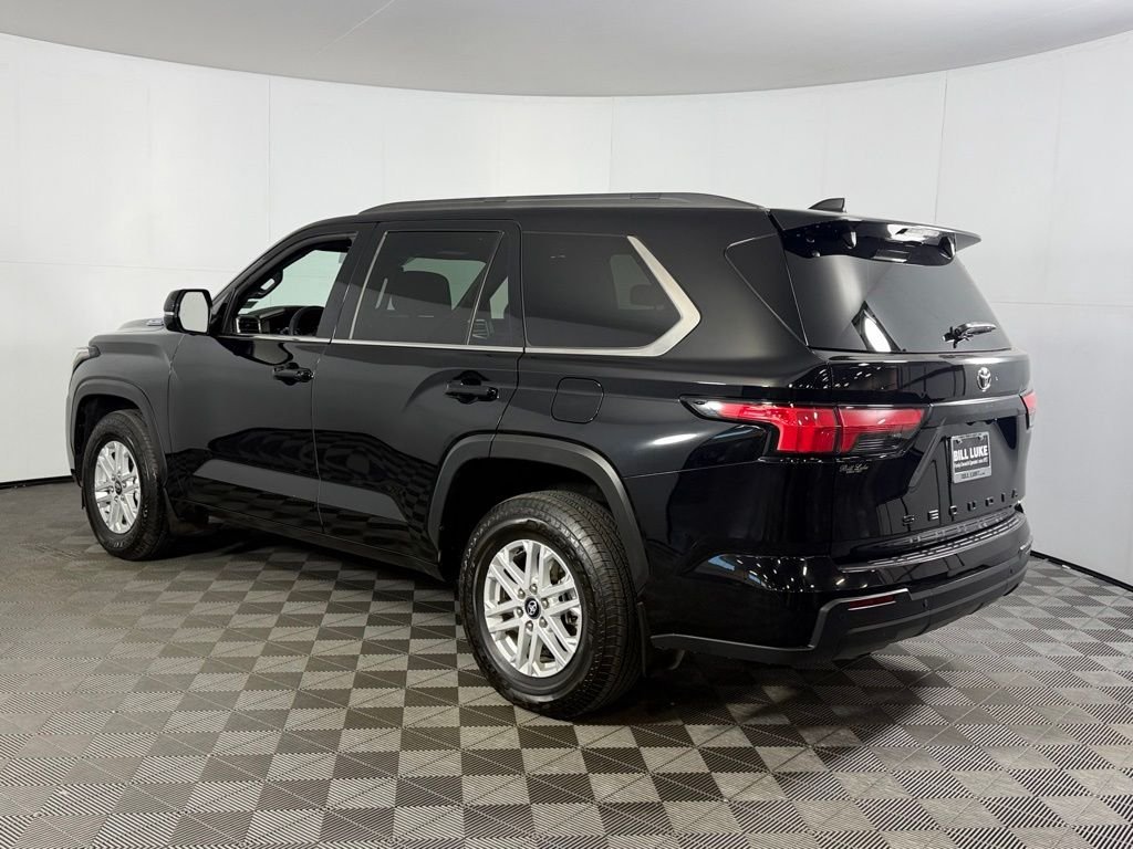 Used 2025 Black Toyota SR5 image 6