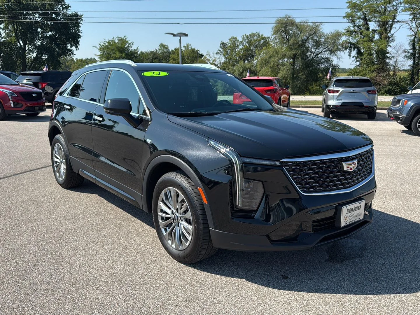 Used 2024 BLACK CADILLAC AWD 4DR PREMIUM LUXURY image 2