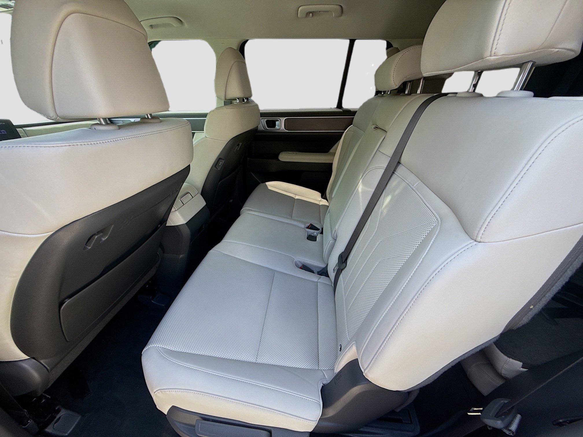 Used 2024 Ultimate Red Hyundai SEL image 20