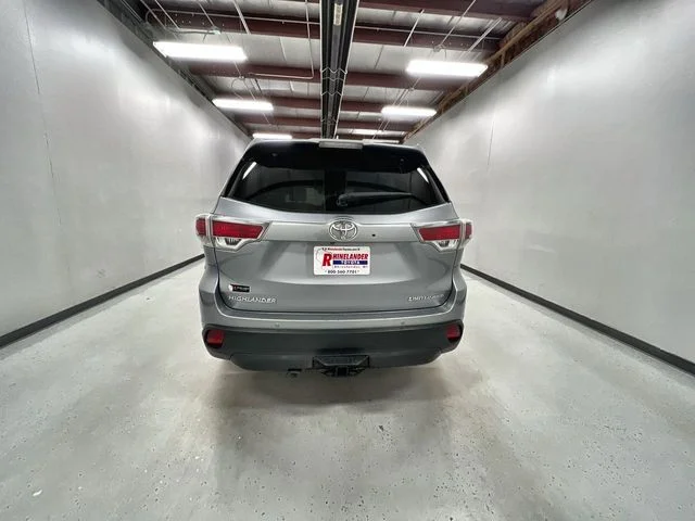 Used 2016 Silver Toyota Limited image 7