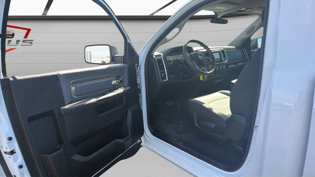 Used 2023 White Ram SLT image 12