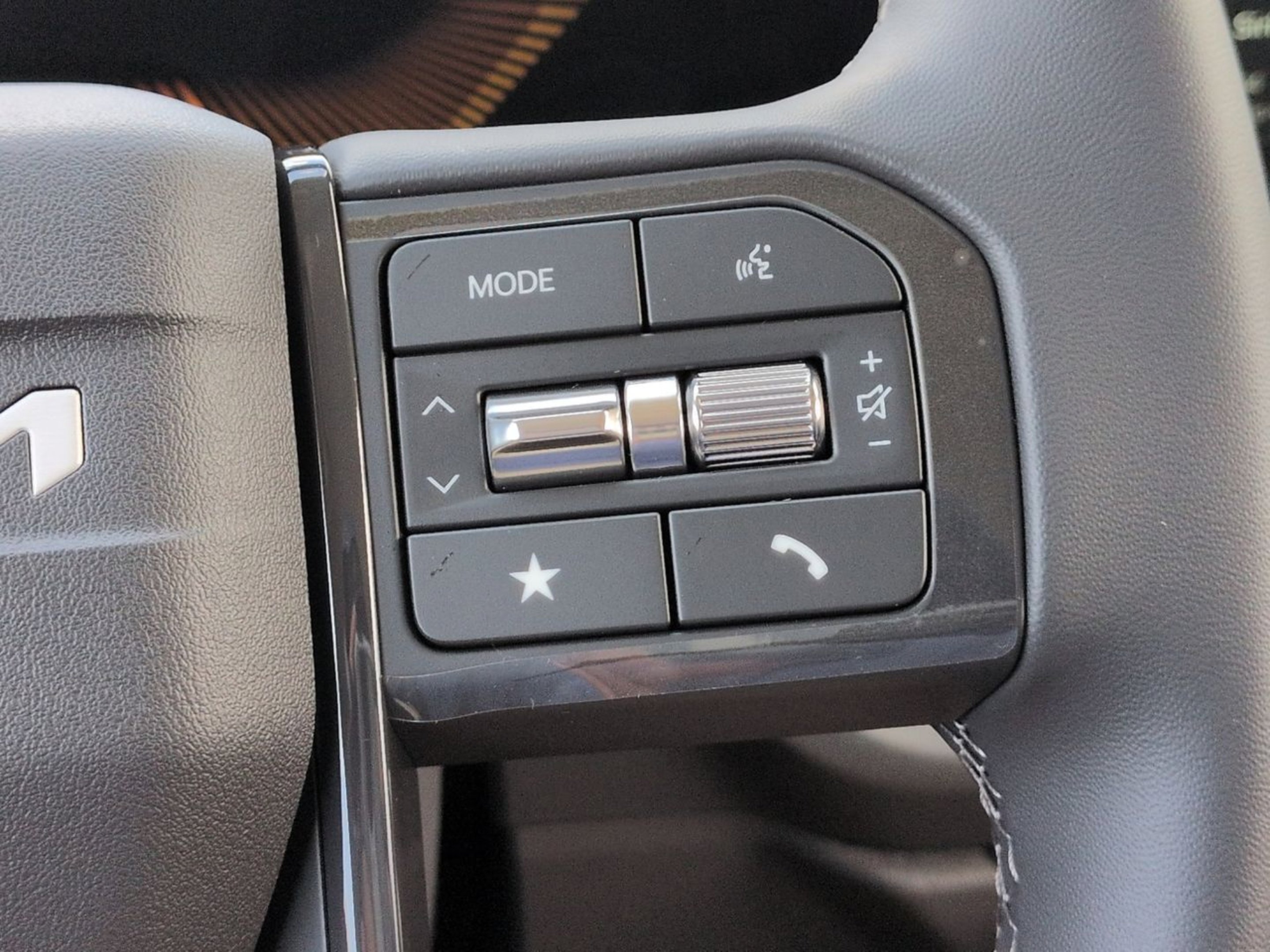 New 2027 Aurora Black Pearl Kia S image 30