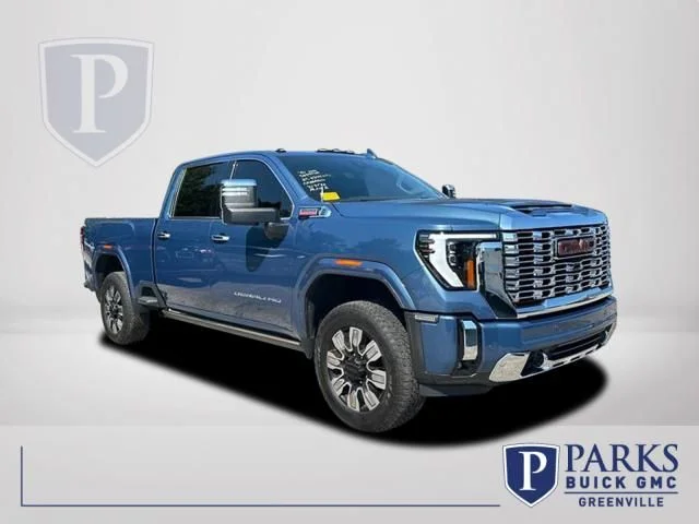 Used 2024  GMC Denali image 1