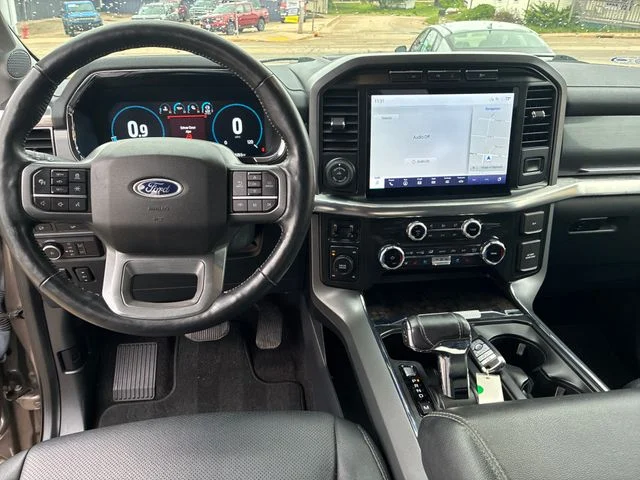 Used 2022 Stone Gray Metallic Ford Lariat image 15
