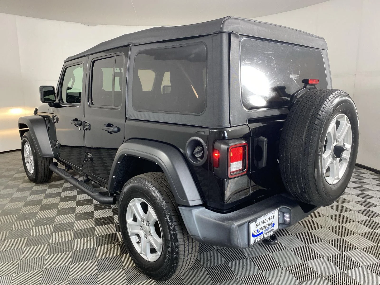 Used 2022 Black Clearcoat Jeep Unlimited Sport S image 5