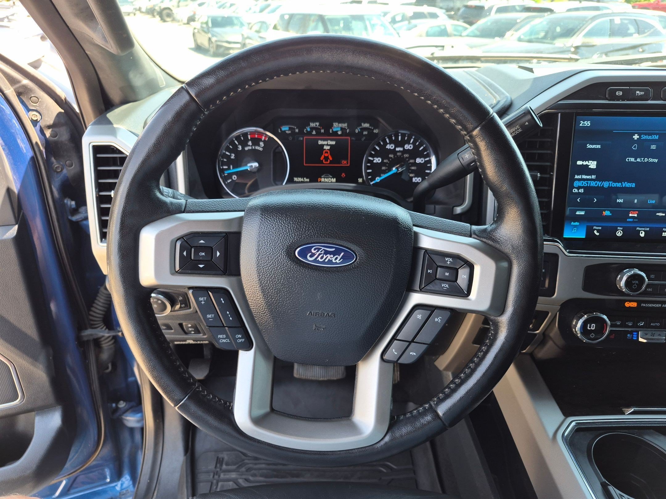 Used 2022 Blue Metallic Ford LARIAT image 16