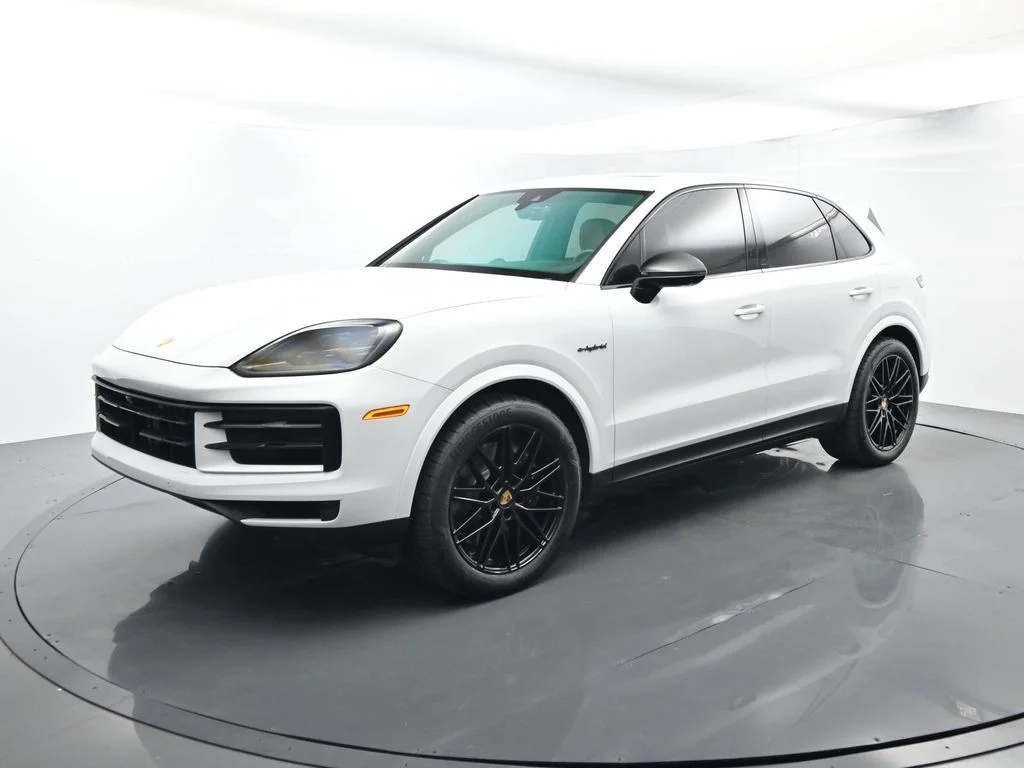 2024 Porsche Cayenne E-Hybrid