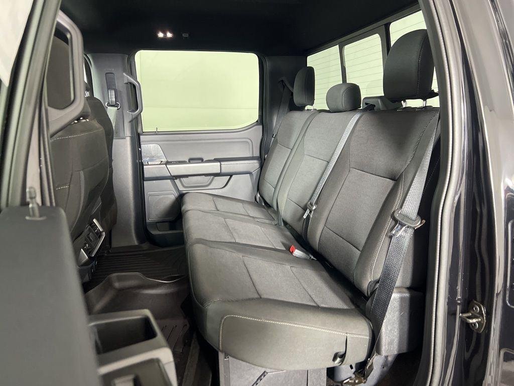 Used 2022 Black Metallic Ford XLT image 36
