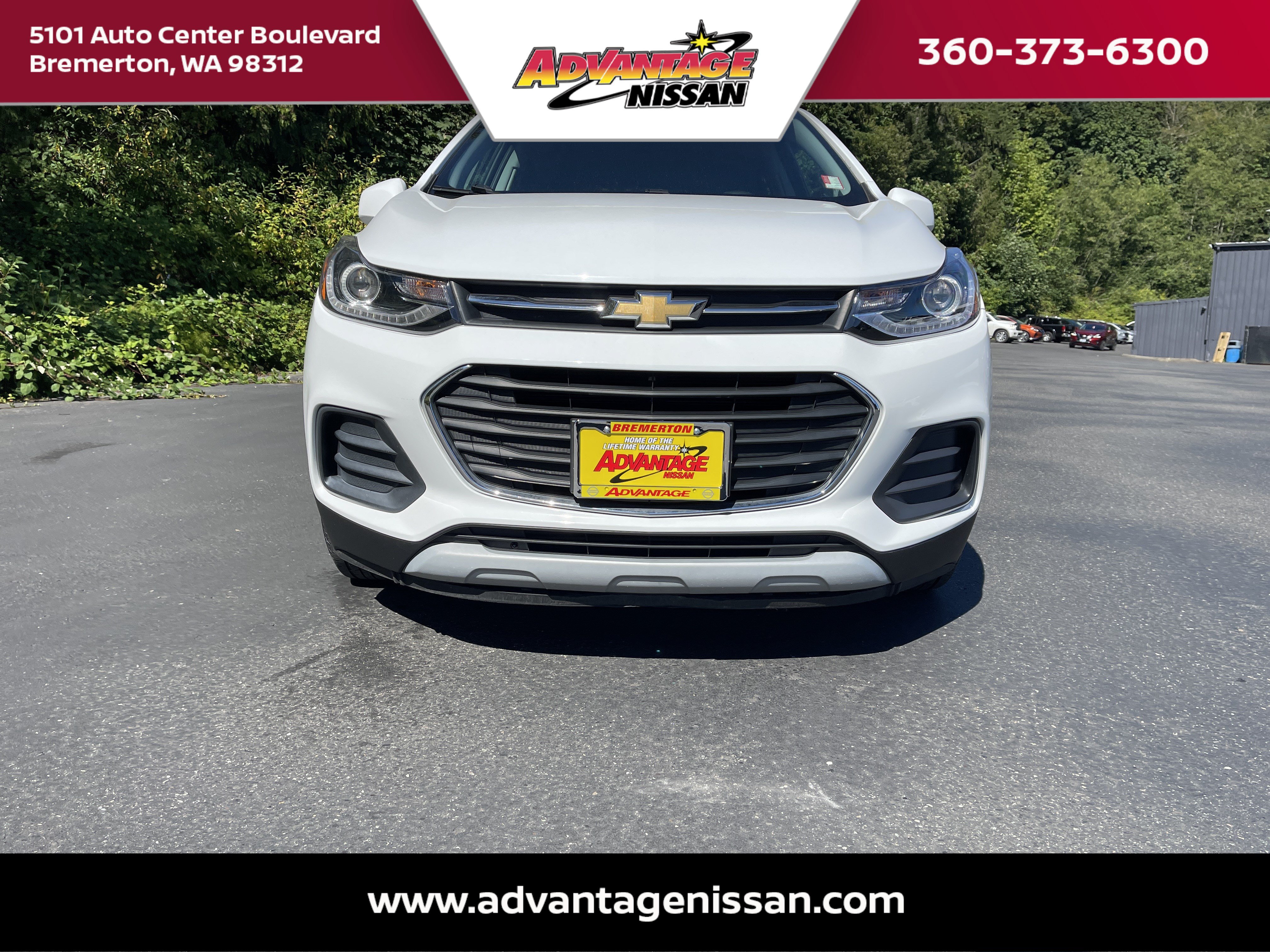 Used 2020 Summit White Chevrolet LT image 2