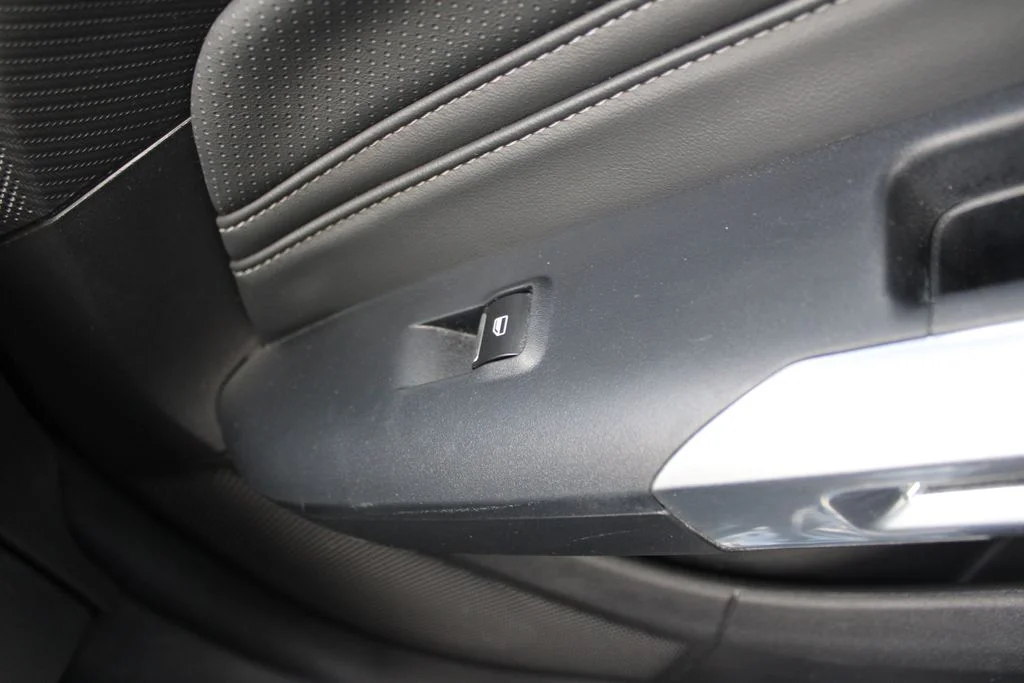 Used 2024 Gray Ford EcoBoost Premium image 21