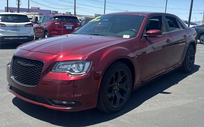 2022 Chrysler 300 S's photo