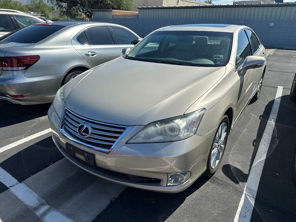 Used 2011 Beige Lexus 350 image 5