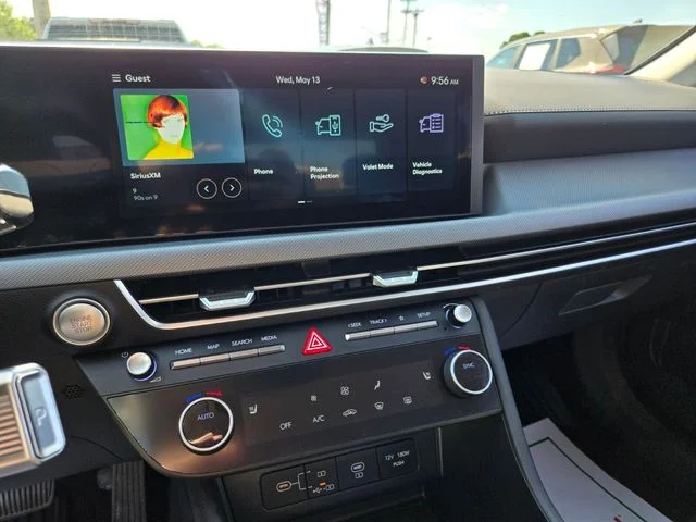 Used 2025 Gray Hyundai SEL image 24
