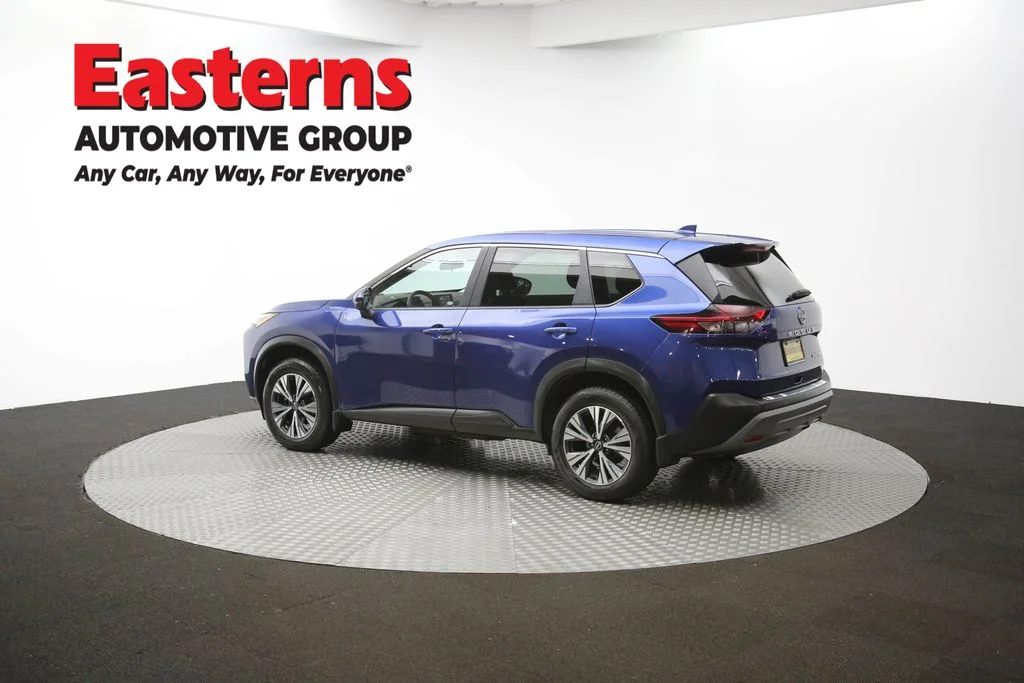 Used 2022 Blue Nissan SV image 61