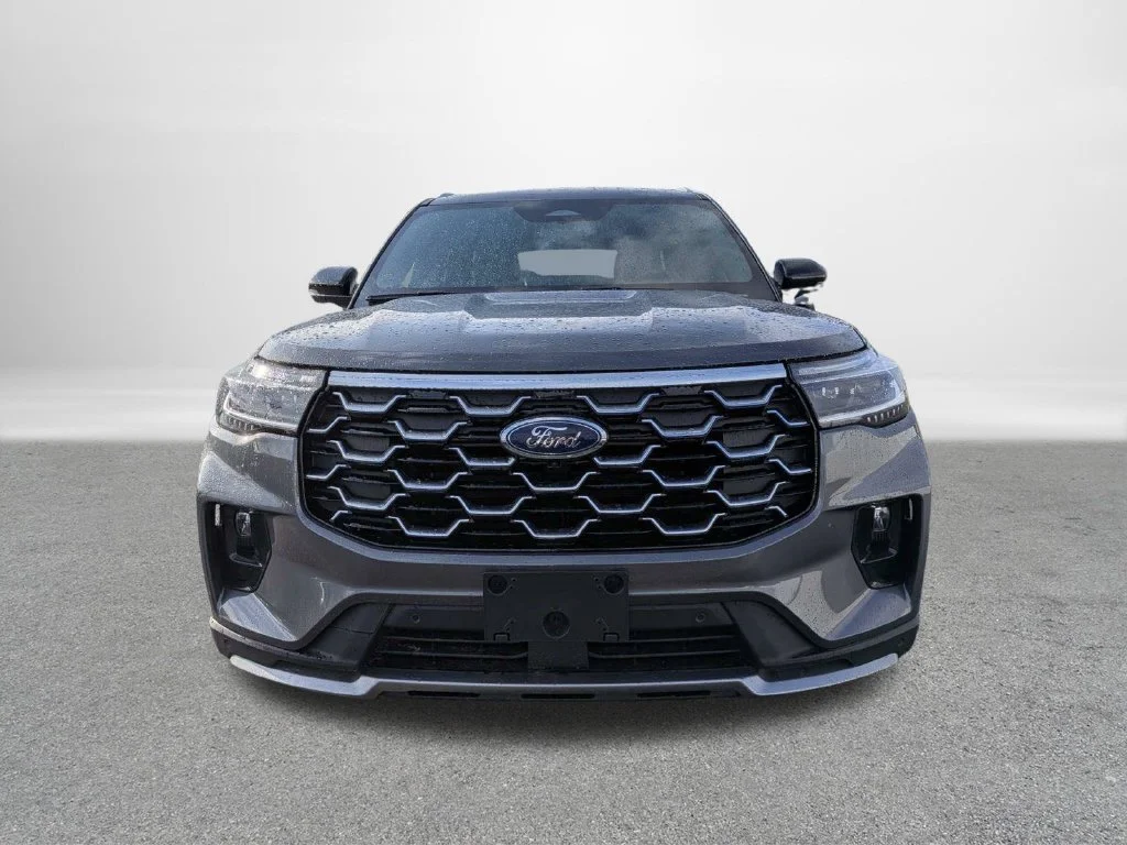 New 2026 Carbonized Gray Metallic Ford Platinum™ image 7