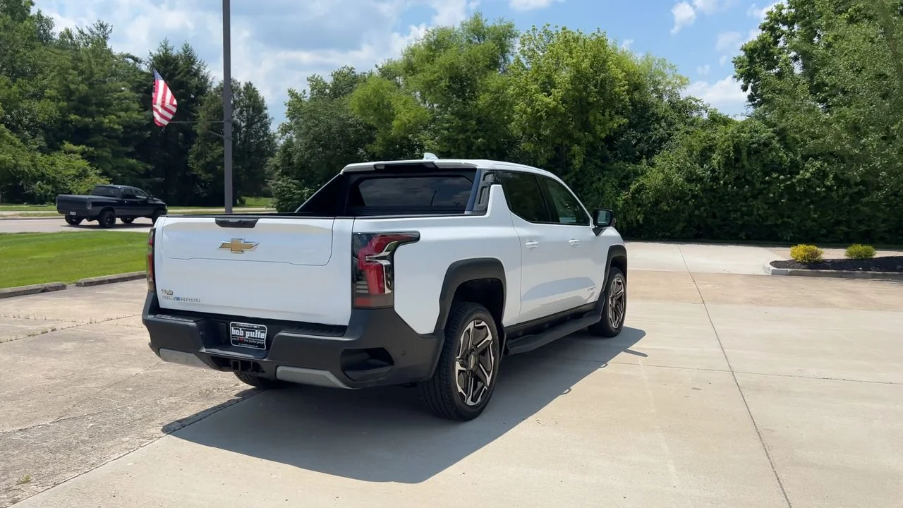 2026 Chevrolet Silverado EV LT - Photo 67
