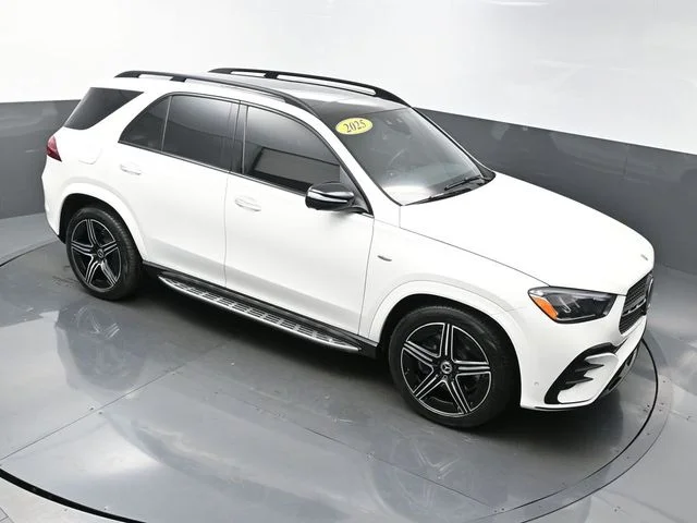 Used 2025  Mercedes-Benz GLE 450e image 43
