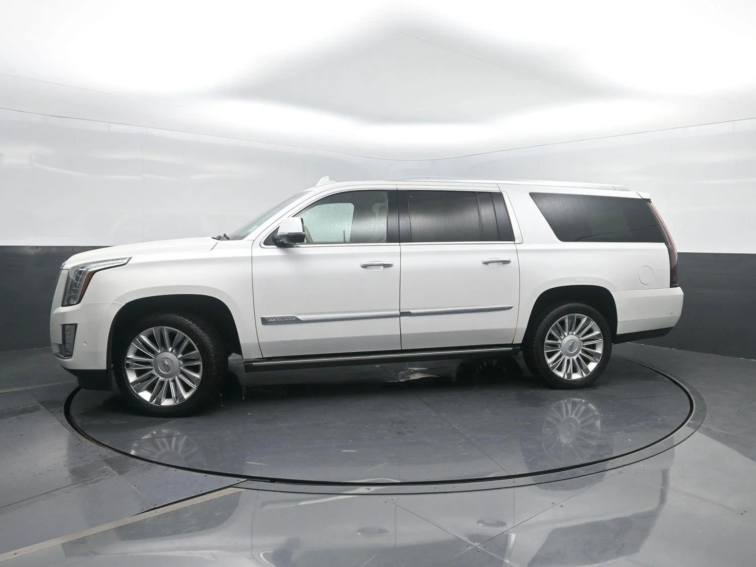 2018 Cadillac Escalade ESV