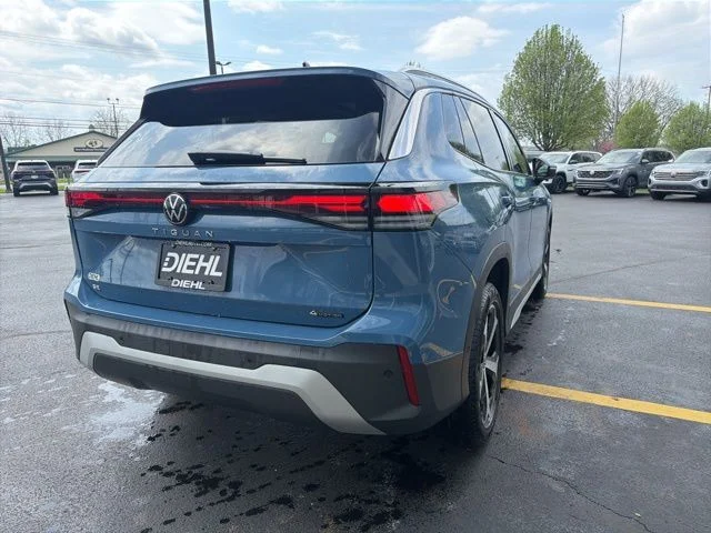2026 Volkswagen Tiguan SE - Photo 6