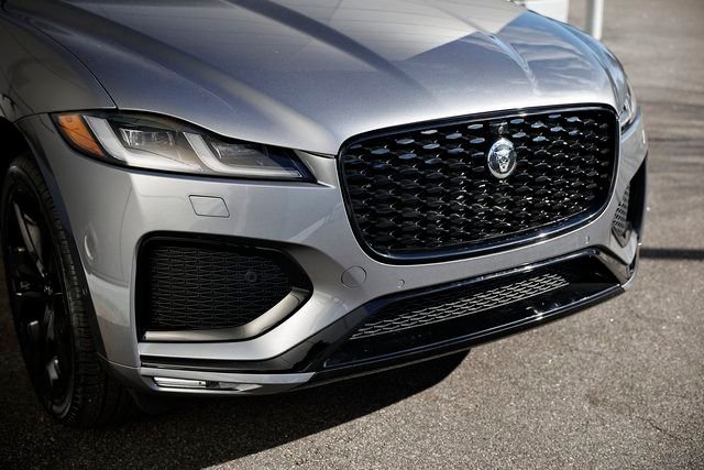 2026 Jaguar F-Pace R-Dynamic S - Photo 7