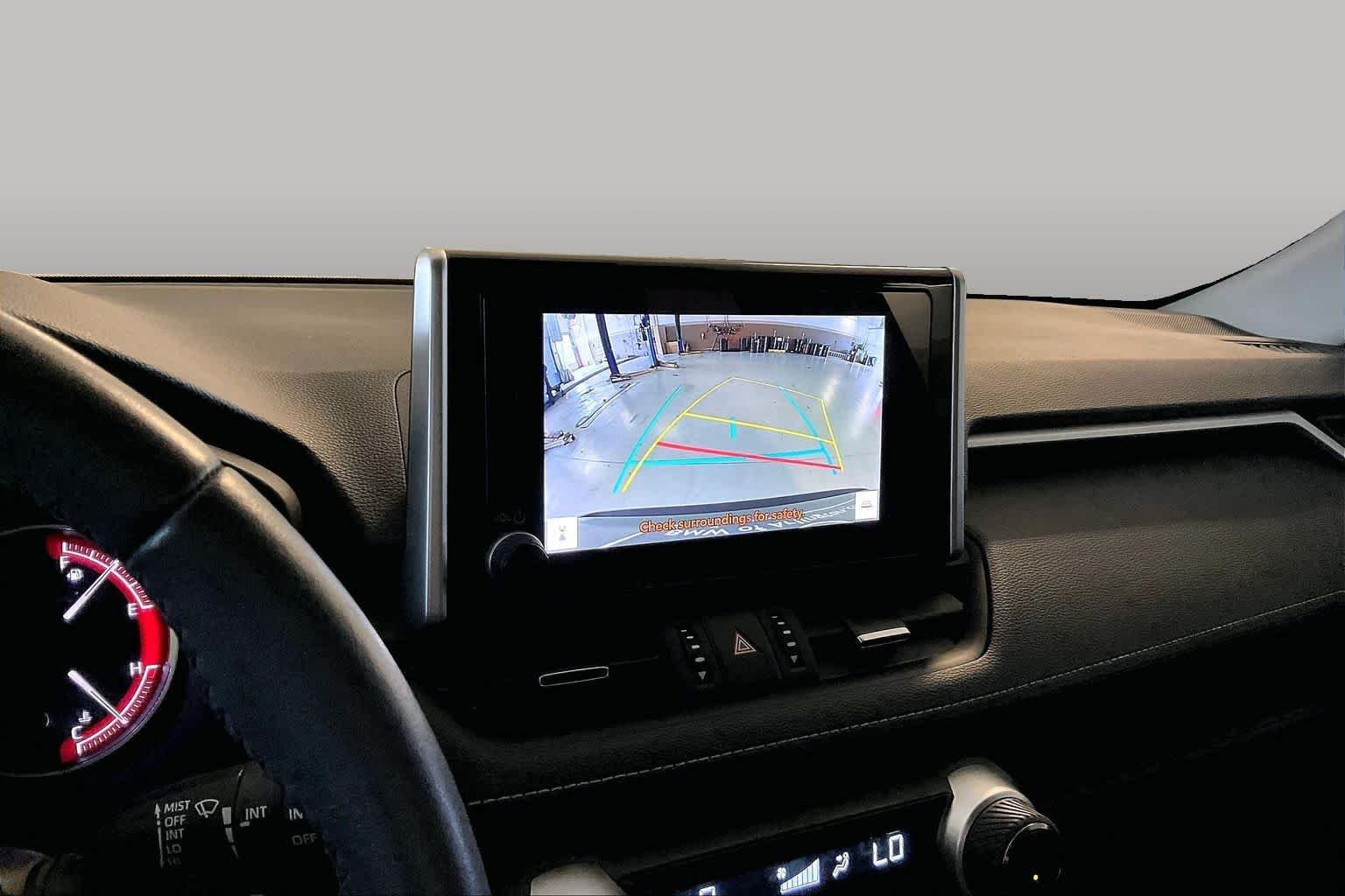 Used 2023 Magnetic Gray Metallic Toyota XLE Premium image 27