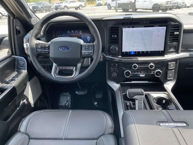 New 2026 Star White Metallic Tri-Coat Ford Platinum image 8