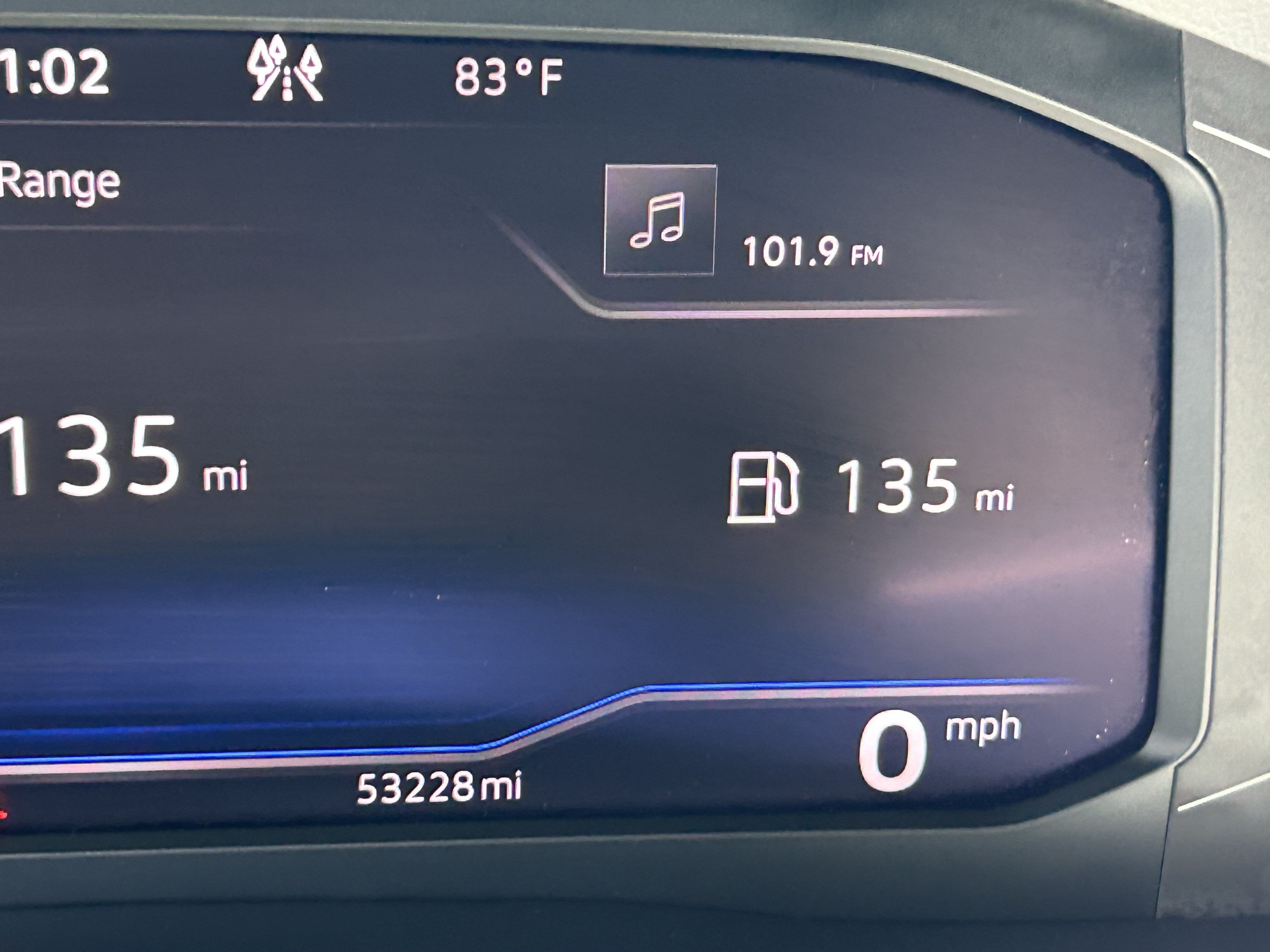 Used 2023 White Volkswagen 3.6L V6 SE w/Technology image 26