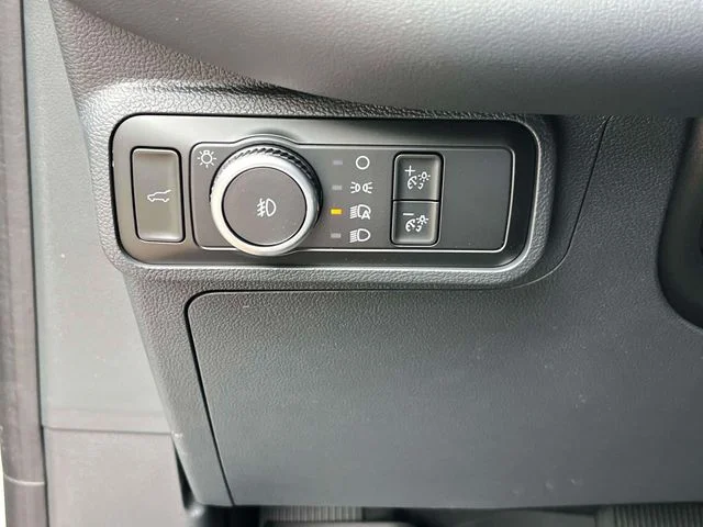 New 2026 Space White Metallic Ford Tremor® image 26