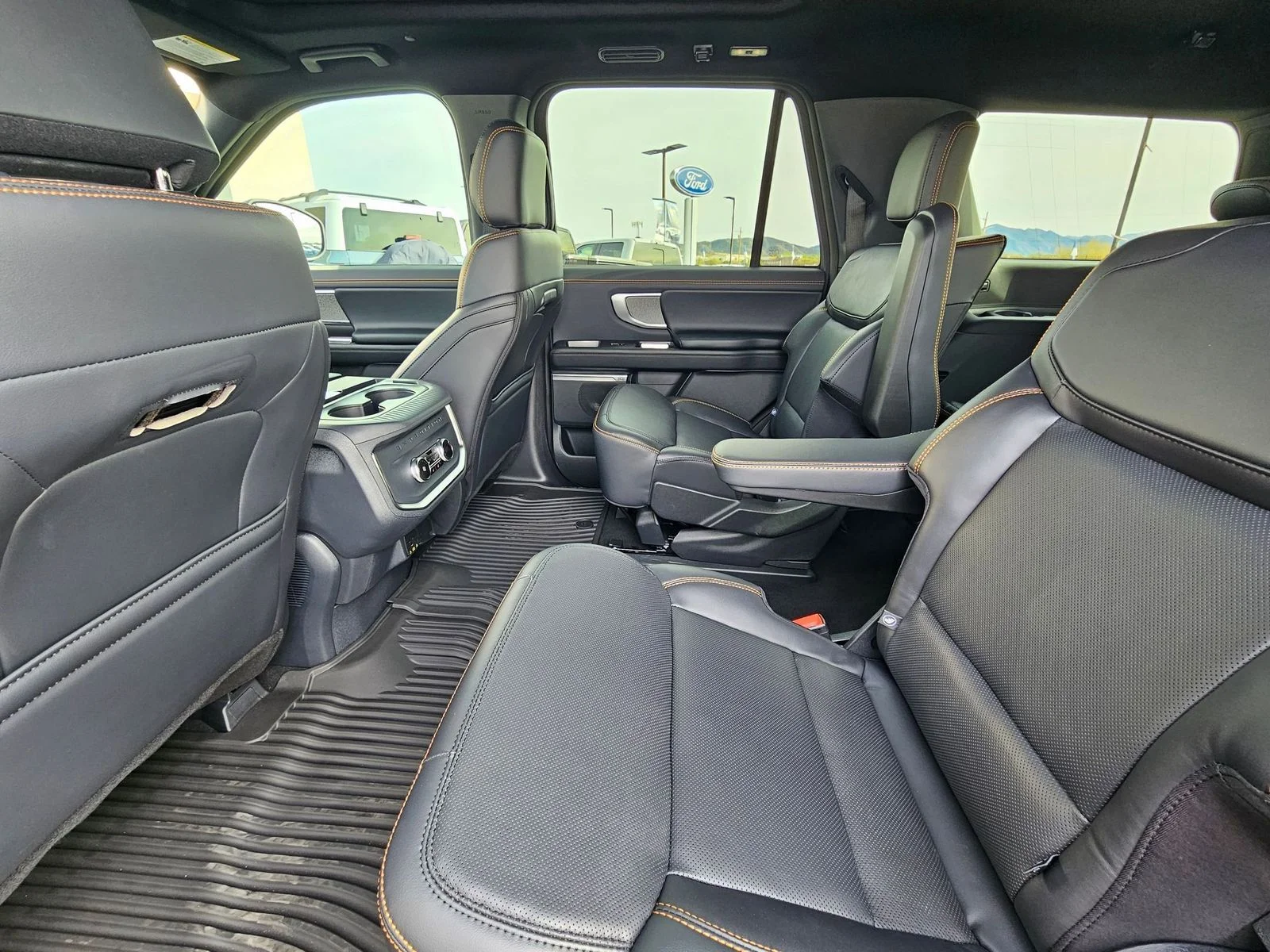 New 2025 Agate Black Metallic Ford TREMOR® image 20
