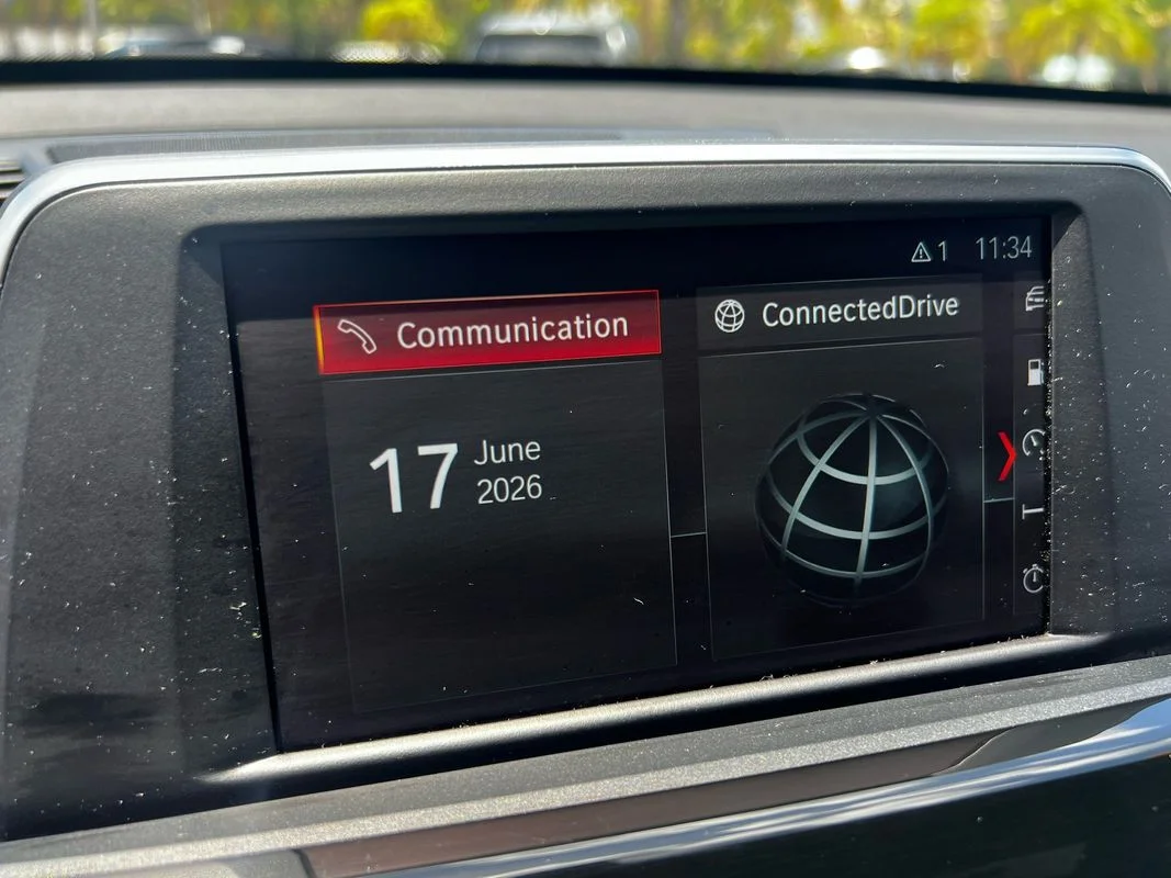 Used 2018  BMW xDrive28i image 19