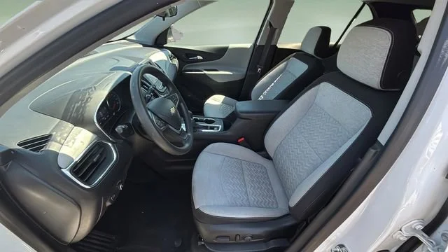 Used 2023 Summit White Chevrolet LT image 19
