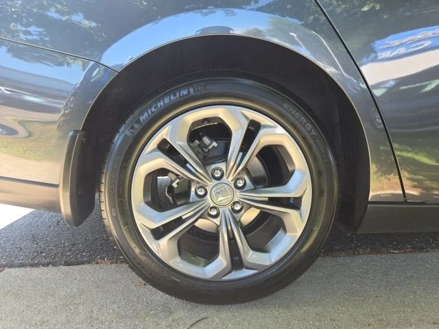 Used 2023 Gray Honda EX image 10