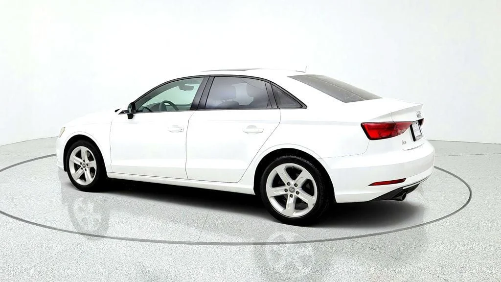 Used 2018 Ibis White Audi 2.0 TFSI Premium quattro AWD image 7