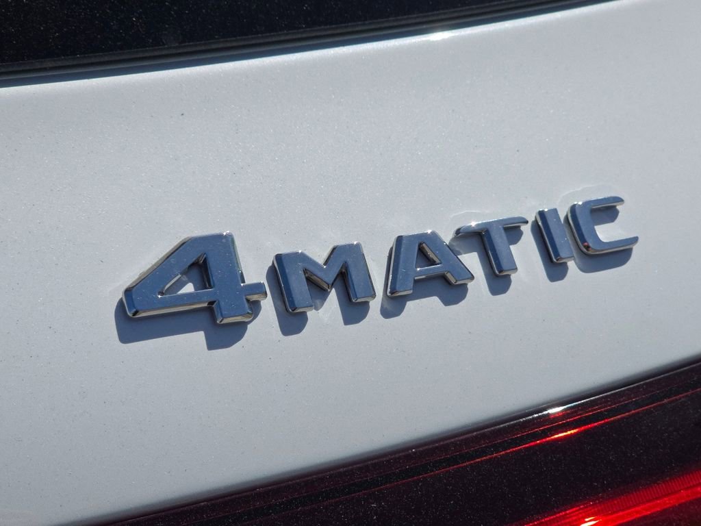 New 2026 MANUFAKTUR Moonlight White Metallic Mercedes-Benz GLE 450 image 45