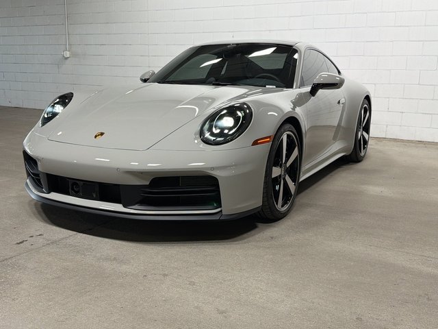 2025 Porsche 911 Carrera S