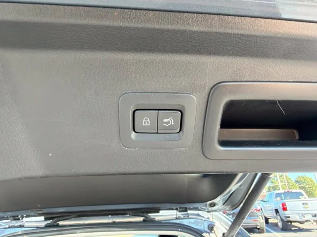 Used 2020 Gray Mazda Premium image 32
