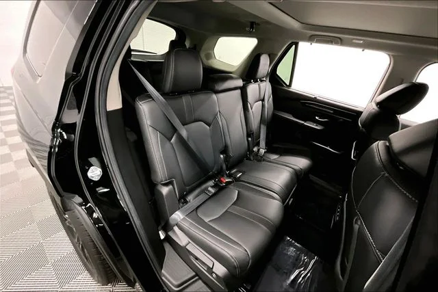 Used 2025 Crystal Black Pearl Honda Touring image 26