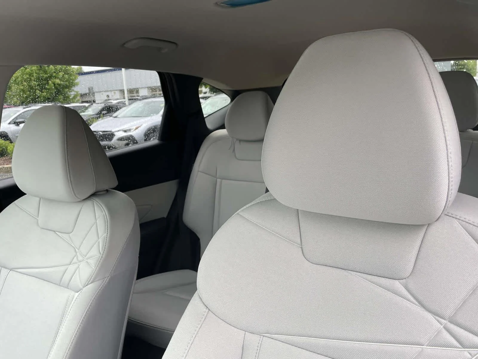New 2026 Ash Black Hyundai SEL image 5