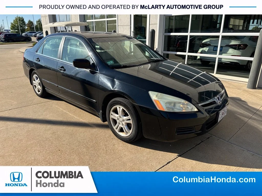 Used 2007 Black Honda EX-L image 1
