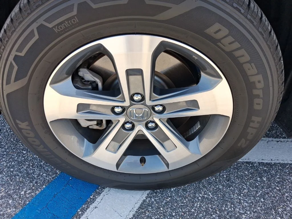 Used 2025  Honda EX-L image 14