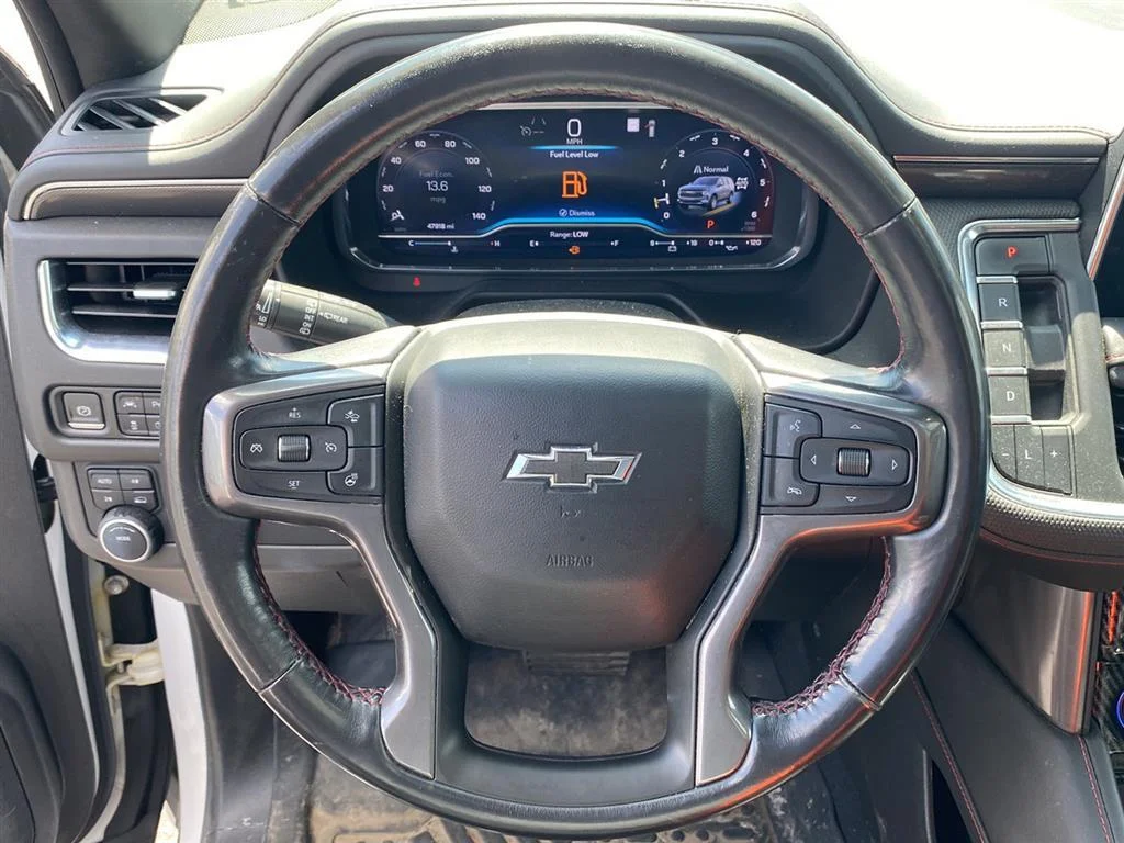 Used 2022 Iridescent Pearl Tricoat Chevrolet RST image 14