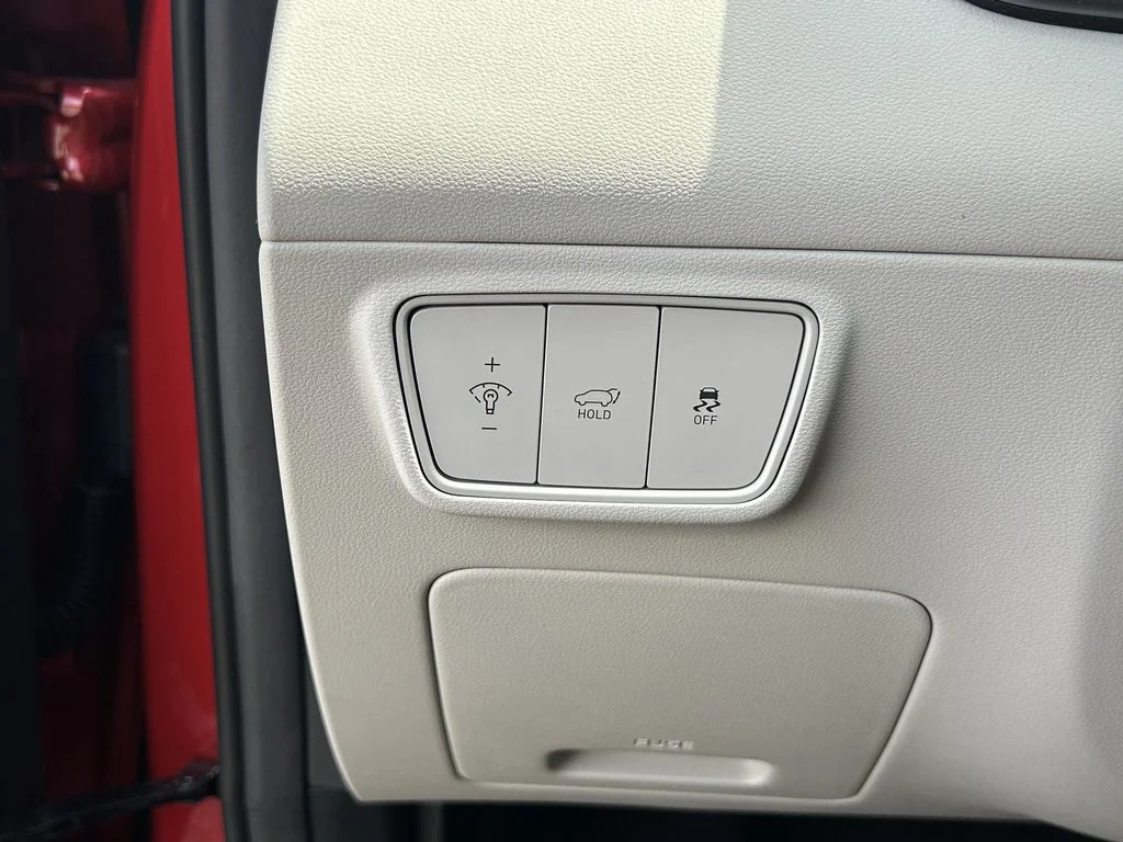 Used 2023 Red Hyundai SEL image 30