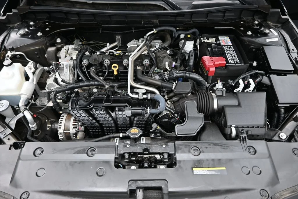 Used 2025 Black Nissan 2.5 SV image 16