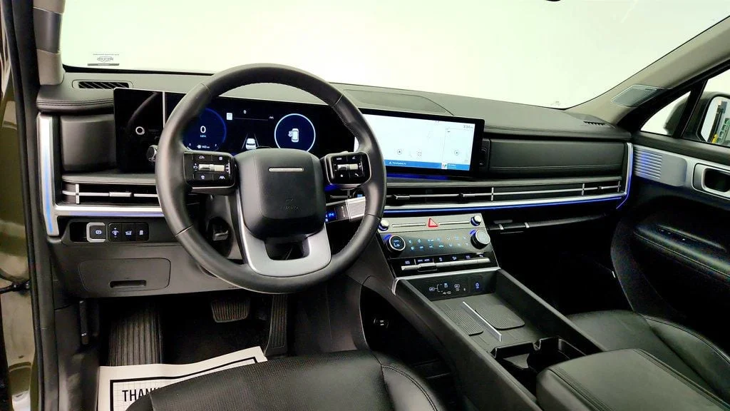 Used 2024 Rockwood Green Hyundai Limited FWD image 12