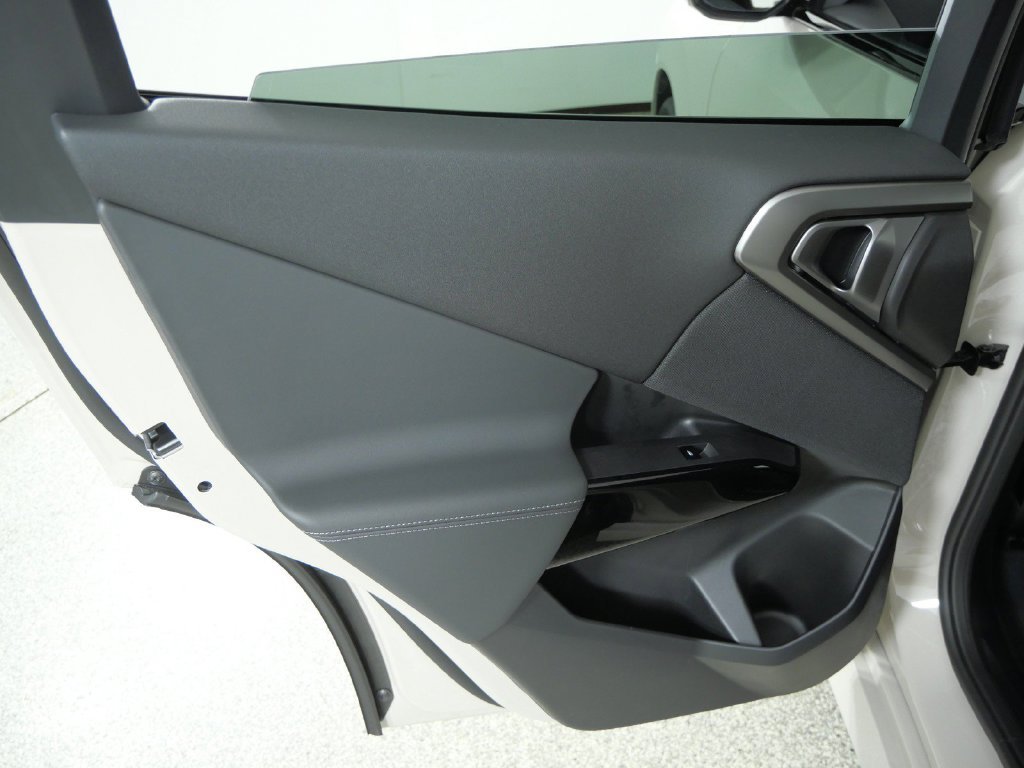 New 2026 Dune Grey Metallic BMW 30 xDrive image 30